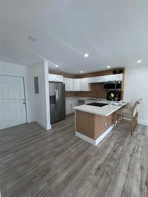 15201 NE 6th Ave Unit C210, Miami, FL 33162 - MLS#: A11706812