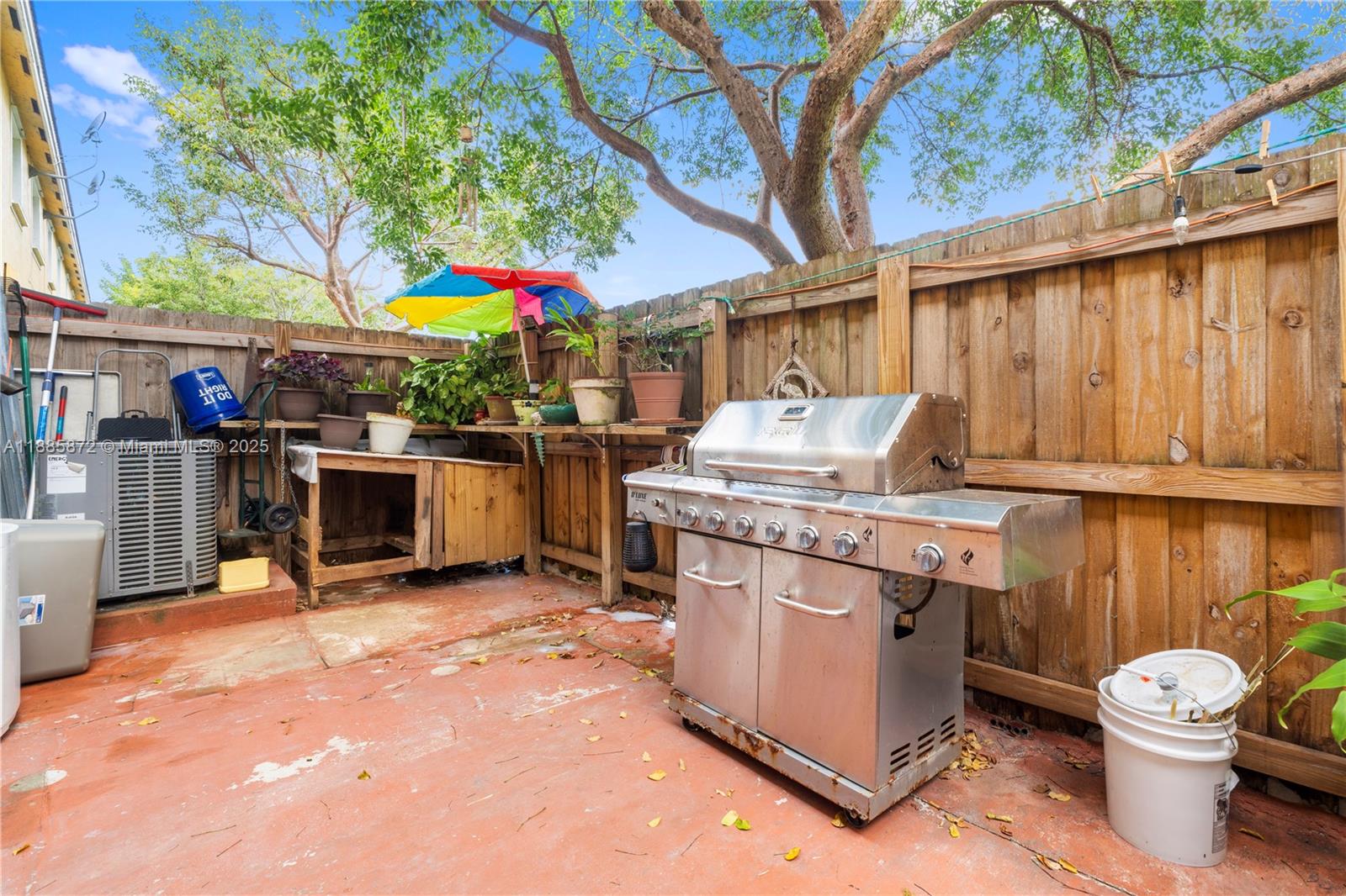 SHOMA TOWNHOMES AT KEYSCO - Residential