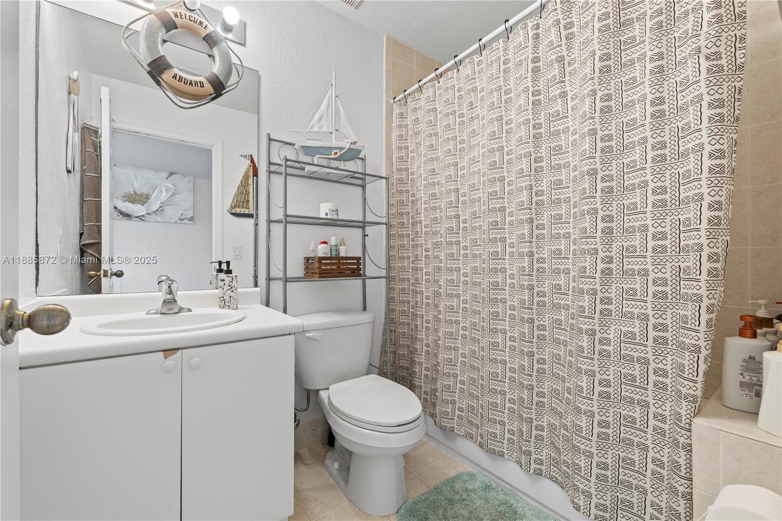 SHOMA TOWNHOMES AT KEYSCO - Residential