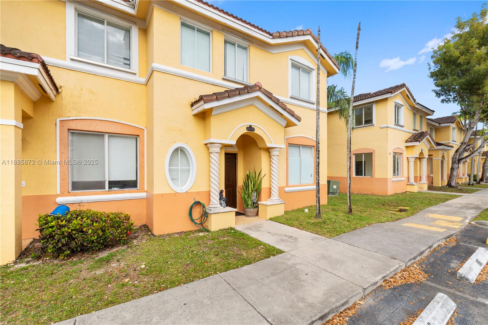 SHOMA TOWNHOMES AT KEYSCO - Residential