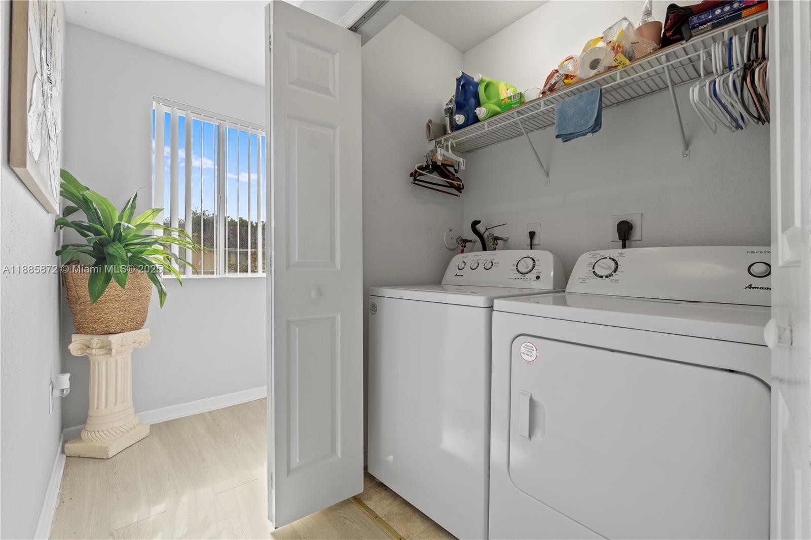 SHOMA TOWNHOMES AT KEYSCO - Residential