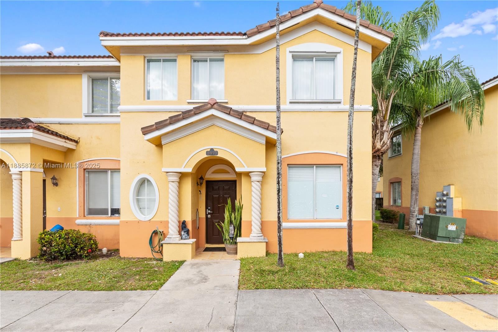 SHOMA TOWNHOMES AT KEYSCO - Residential