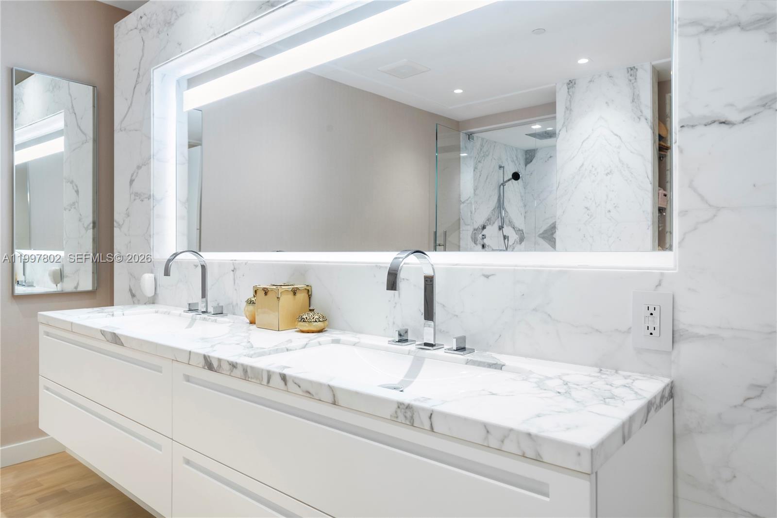 PALAZZO DEL SOL/DELLA LUN - Residential