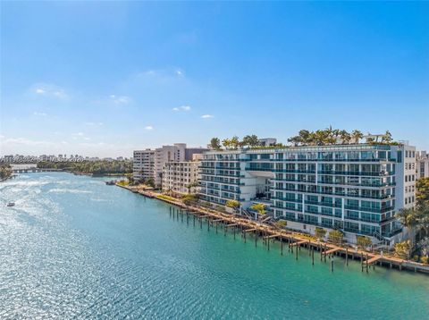 9221 E Bay Harbor Dr 307 Bay Harbor Islands FL 33154