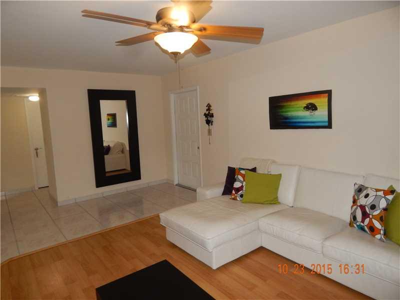 CLUB QUARTERS AT RAINTREE - Residential Lease