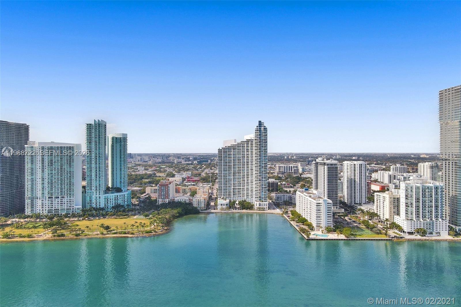 PARAMOUNT BAY CONDO - Residential Lease