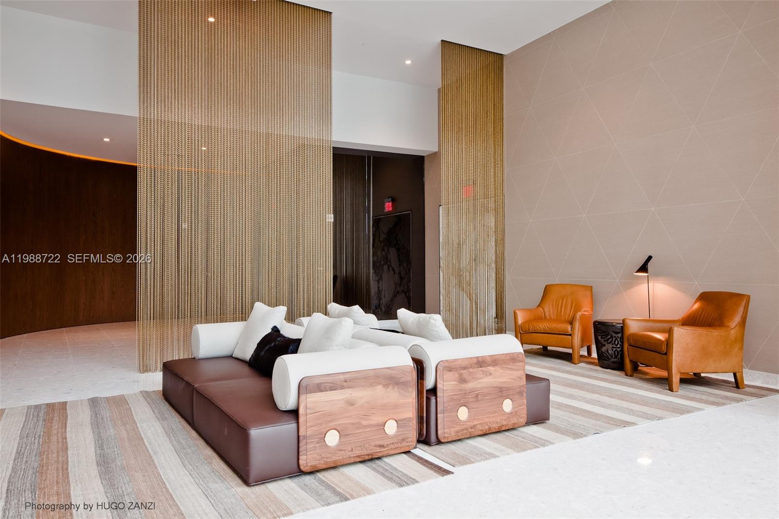 PARAMOUNT BAY CONDO - Residential Lease