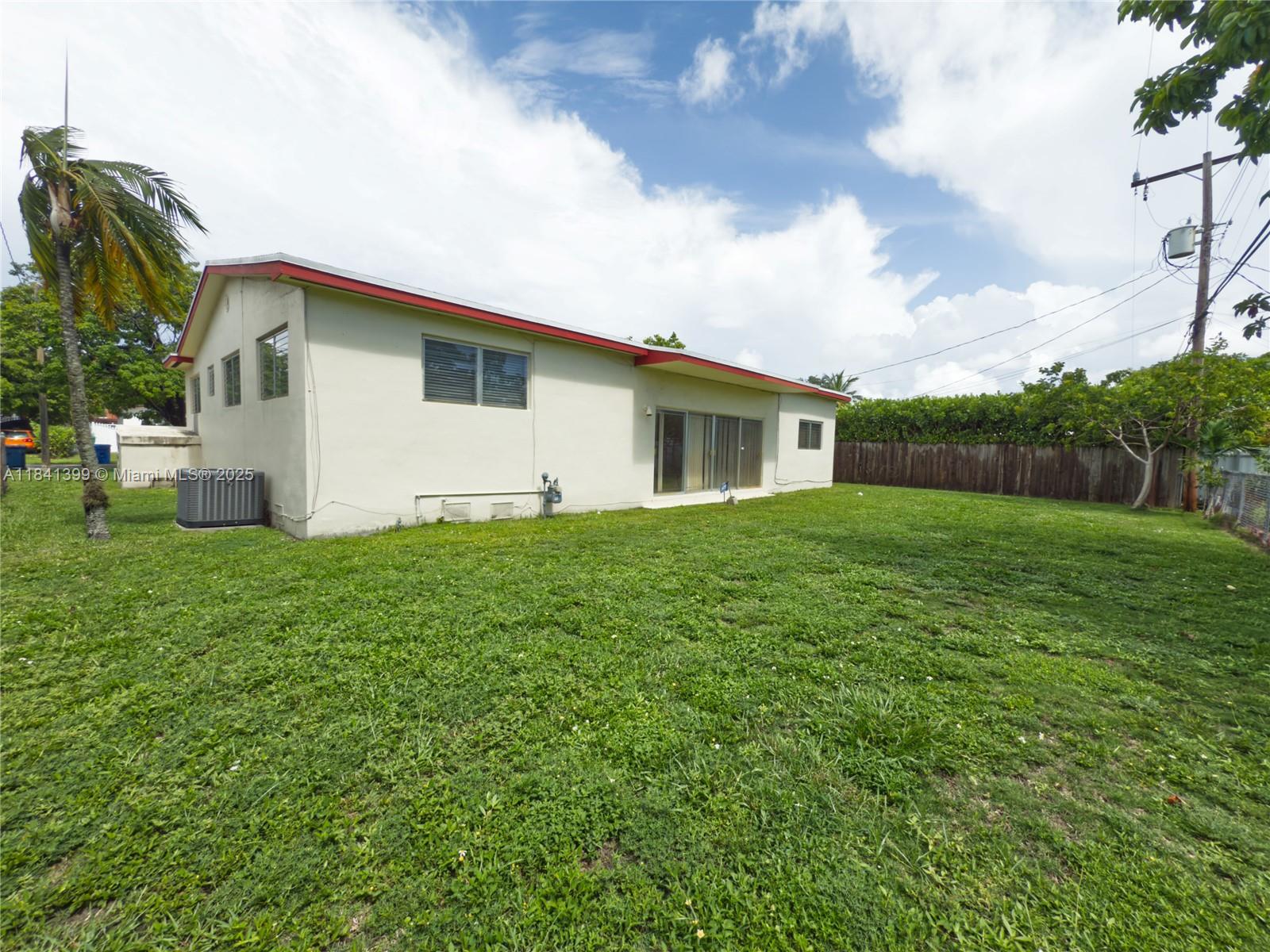 1411 SW 82nd Ct