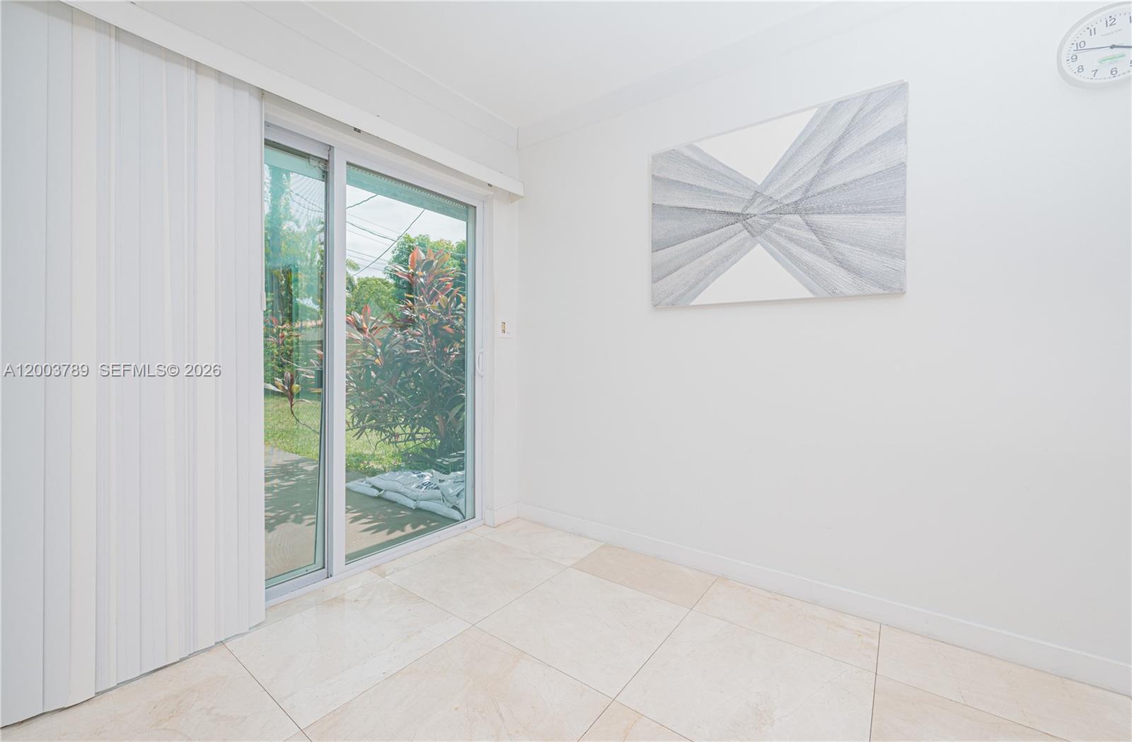 GULFSTREAM ESTATES - Residential Lease