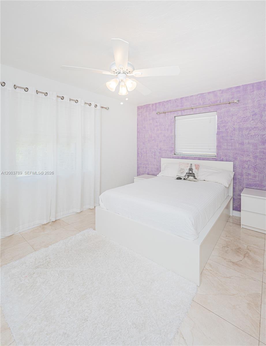 GULFSTREAM ESTATES - Residential Lease