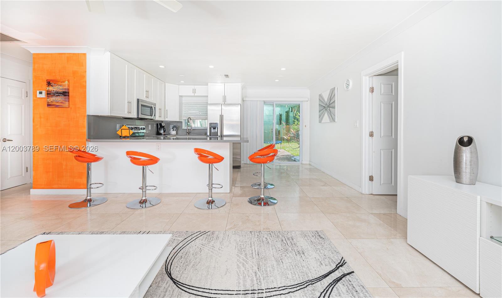 GULFSTREAM ESTATES - Residential Lease