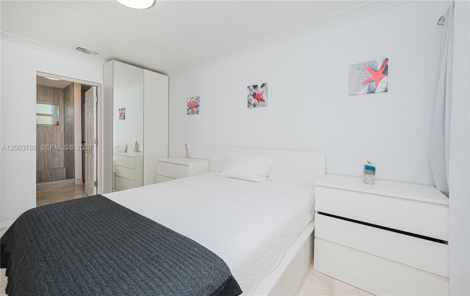 GULFSTREAM ESTATES - Residential Lease