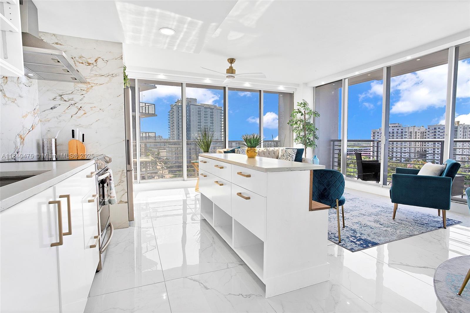 HOME TOWER CONDO - Residential