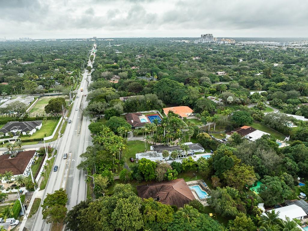 REEVES MANOR - Residential