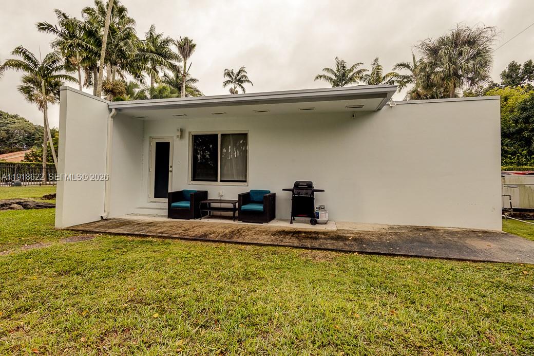 REEVES MANOR - Residential