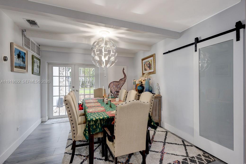 REEVES MANOR - Residential