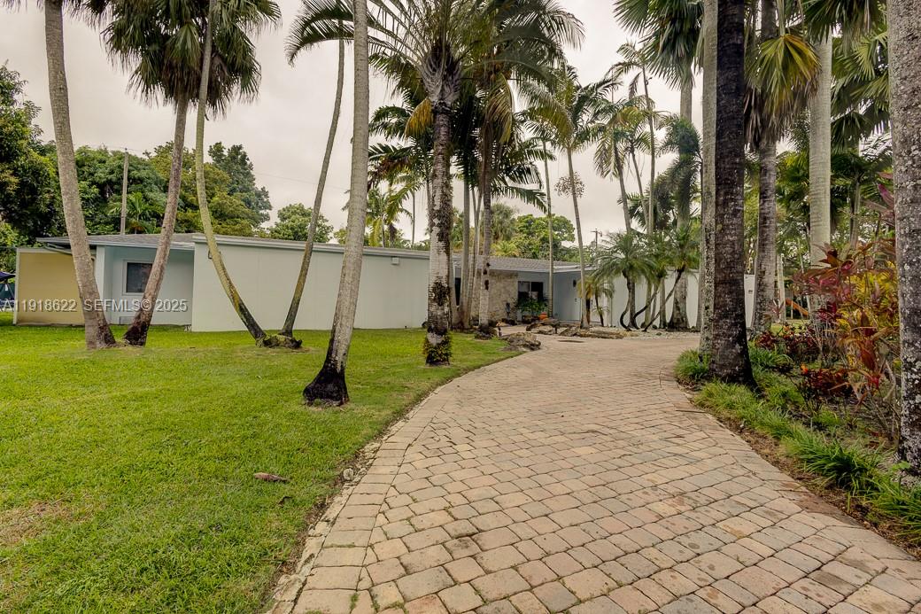 REEVES MANOR - Residential