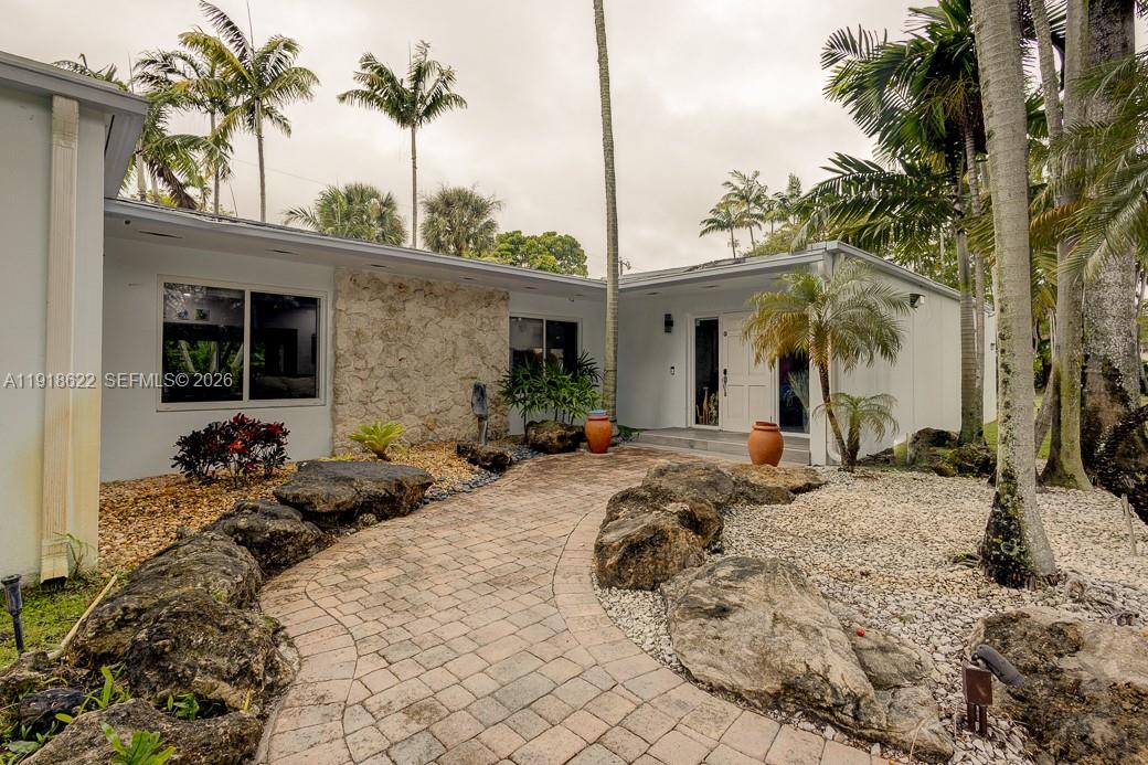 REEVES MANOR - Residential