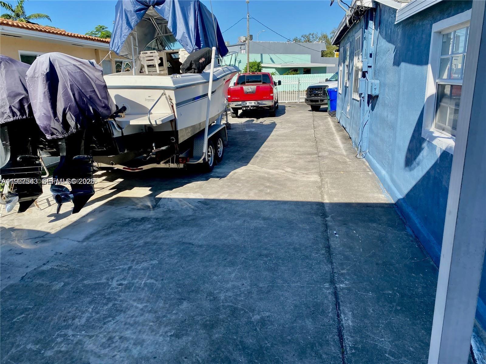 AMENDED PLAT OF FLAGLER T - Residential Income