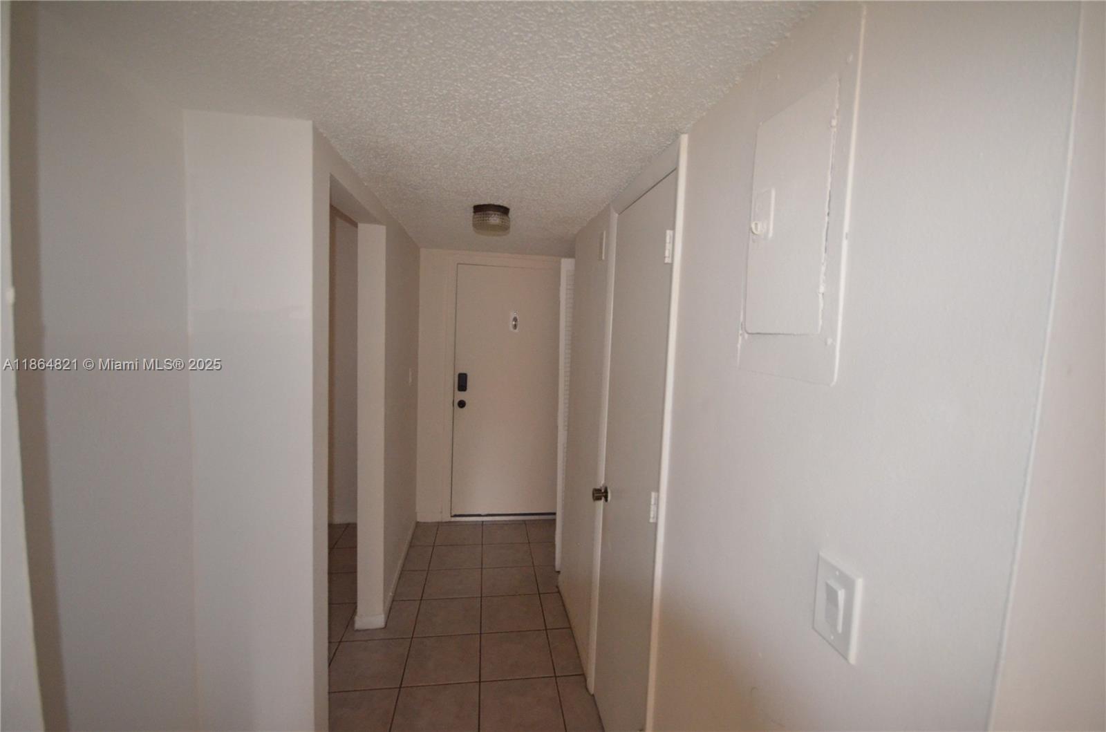 TENNIS CLUB BROOKS CONDO - Residential