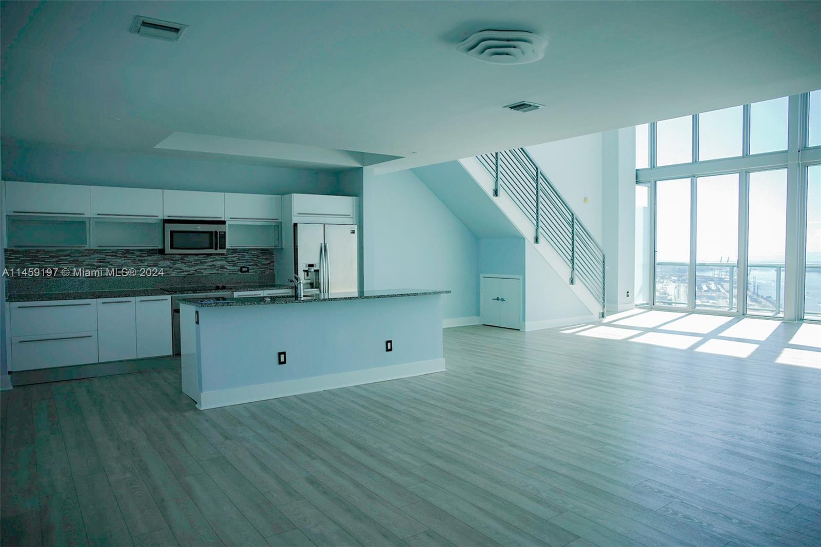 MARINABLUE CONDO - Residential