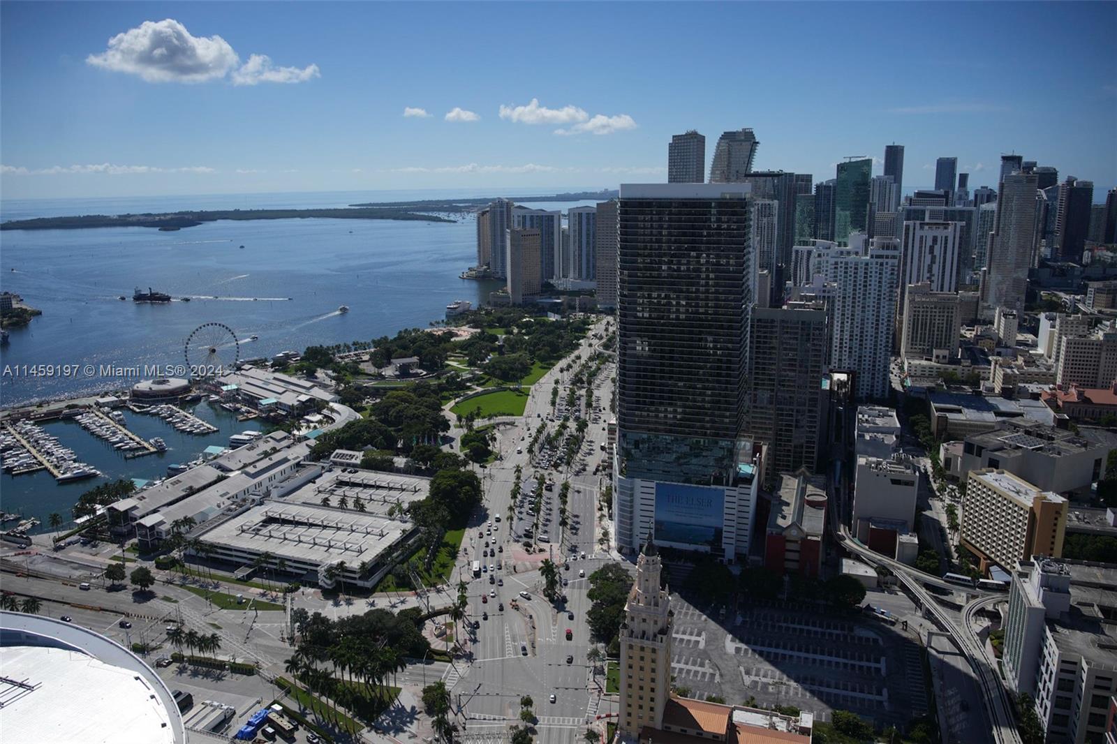 MARINABLUE CONDO - Residential