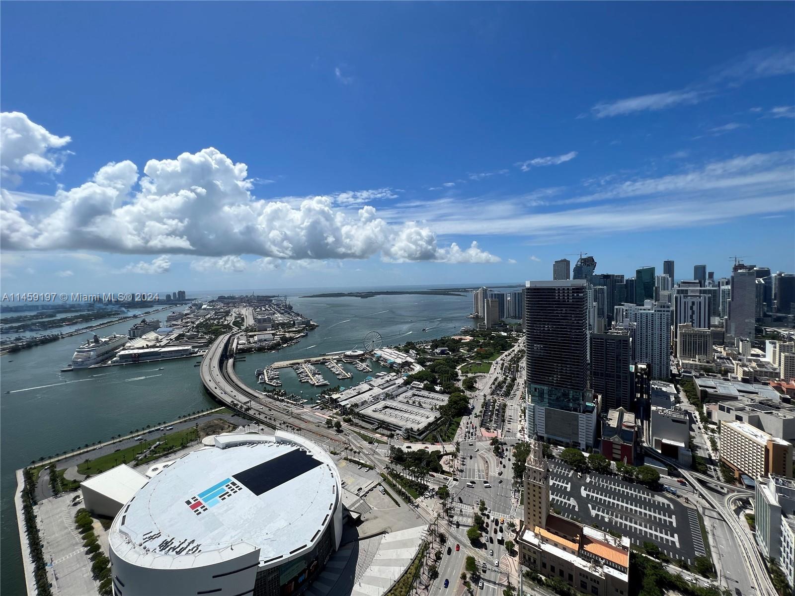 DUPLEX PENTHOUSE IN MARINA BLUE! Spectacular views 3 bedroom + 3.5 bathroom Condo in Downtown Miami. WON'T LAST! --- Unit with stainless steel appliances, W&D, with new floors installed 2022!. Conveniently located across the street from the Kaseya Center, just minutes from the beaches, Design District, Museum Park, The Opera and Ballet, Art Museum and Fine Dining. Great building amenities: sunrise and sunset pools, 2 hot tubs, 24-hr security and concierge, valet parking, business center, fitness center, club room. TEXT ME TO SEND YOU LISTING VIDEO. Also in youtube.