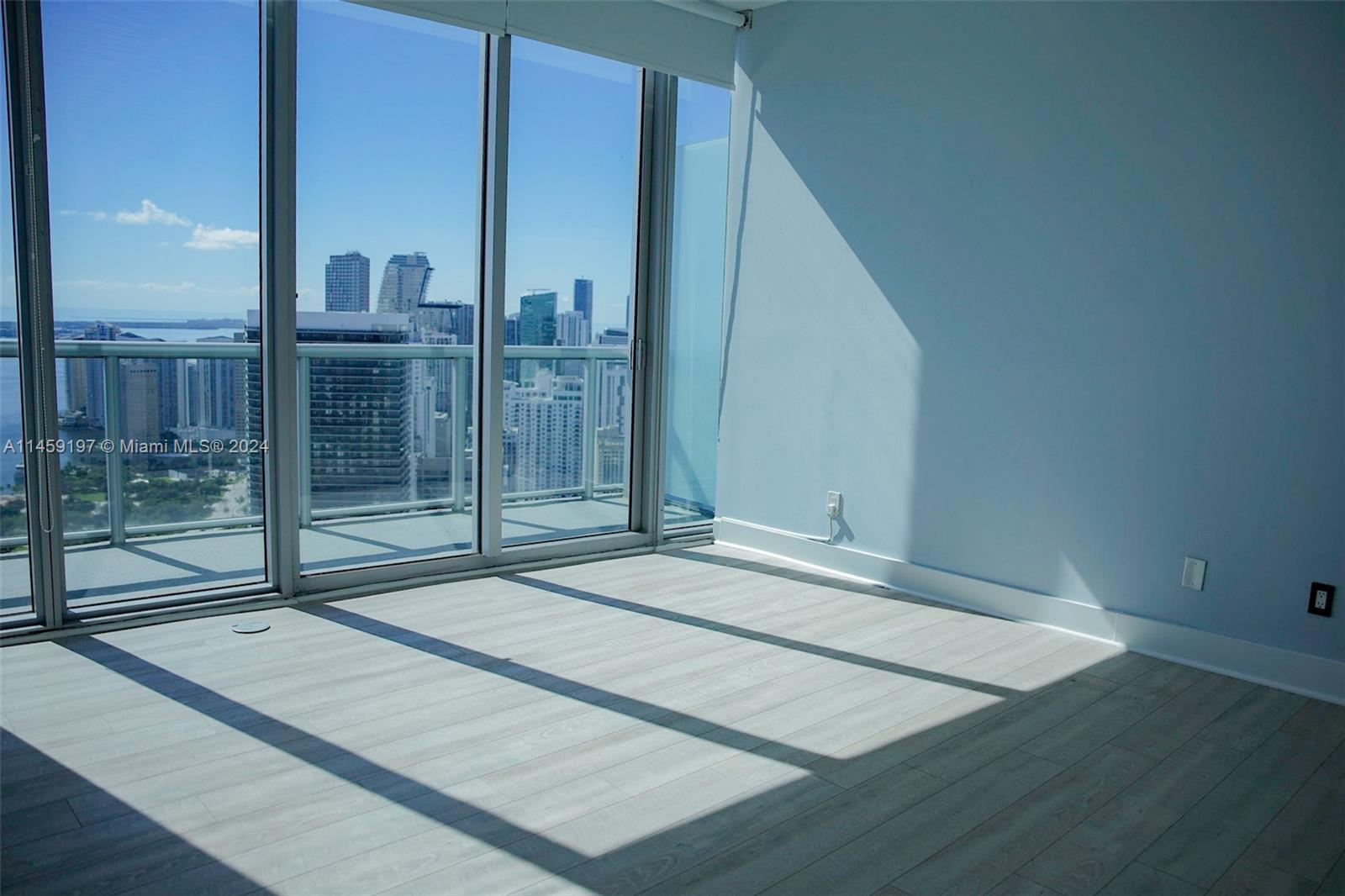 MARINABLUE CONDO - Residential