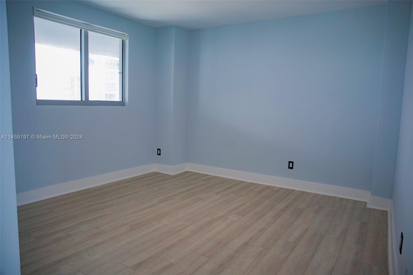 MARINABLUE CONDO - Residential