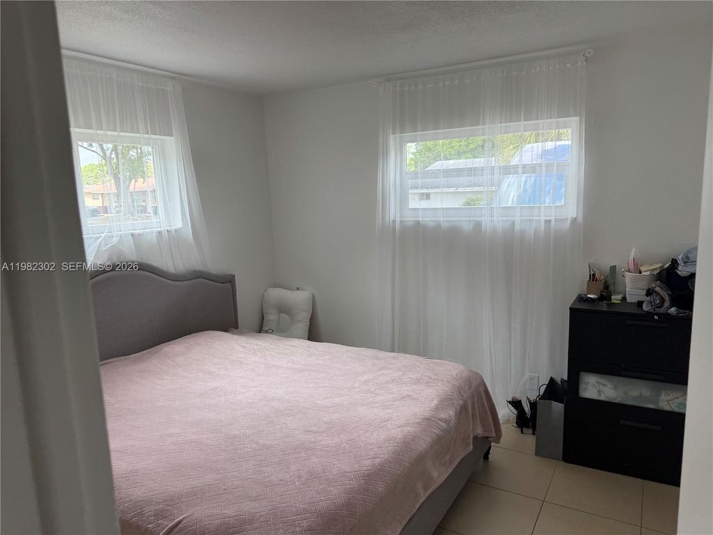 Photo of 2620 SW 51st St #1-2, Dania Beach, FL 33312 (MLS # A11982302)