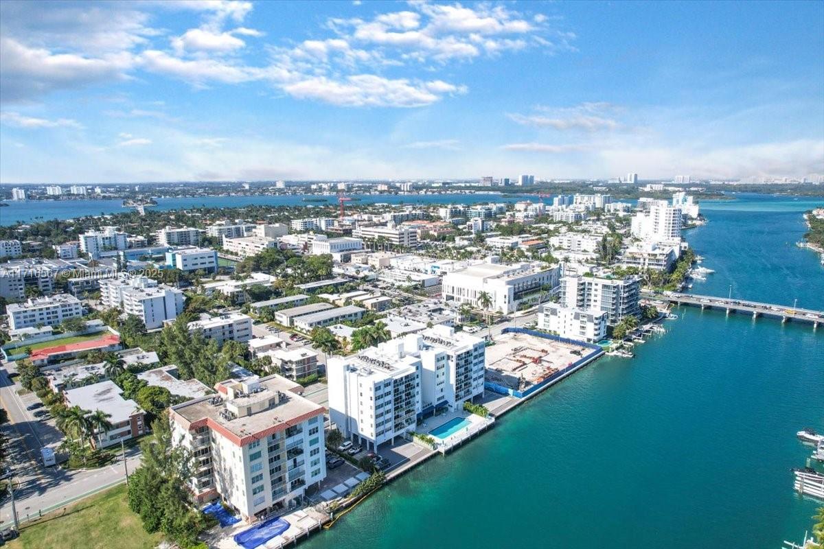 Property for Sale at 9381 E Bay Harbor Dr 701N, Bay Harbor Islands, Miami-Dade County, Florida - Bedrooms: 1 
Bathrooms: 2  - $500,000