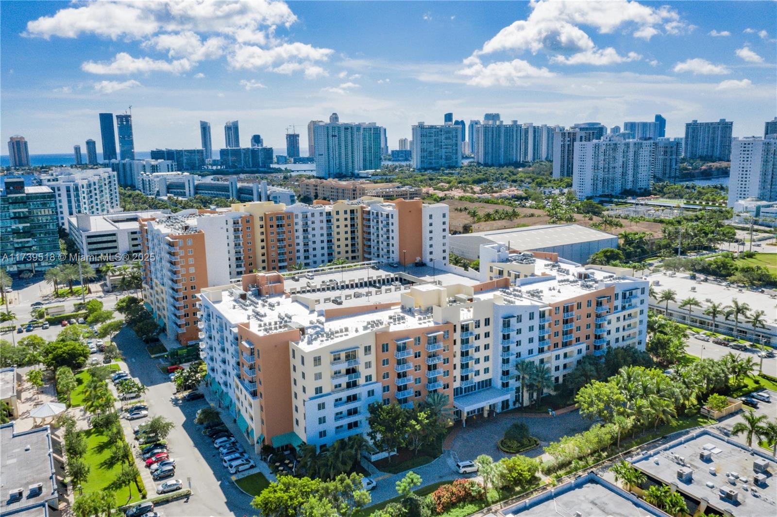 VENTURE AT AVENTURA EAST - Residential