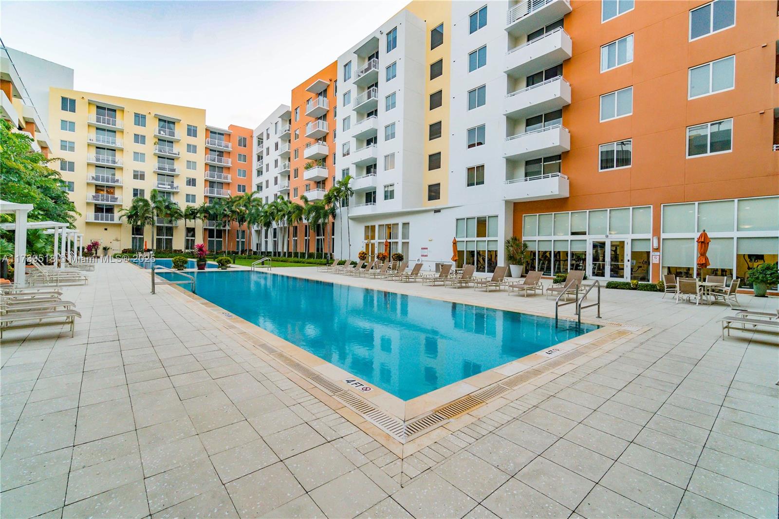 VENTURE AT AVENTURA EAST - Residential