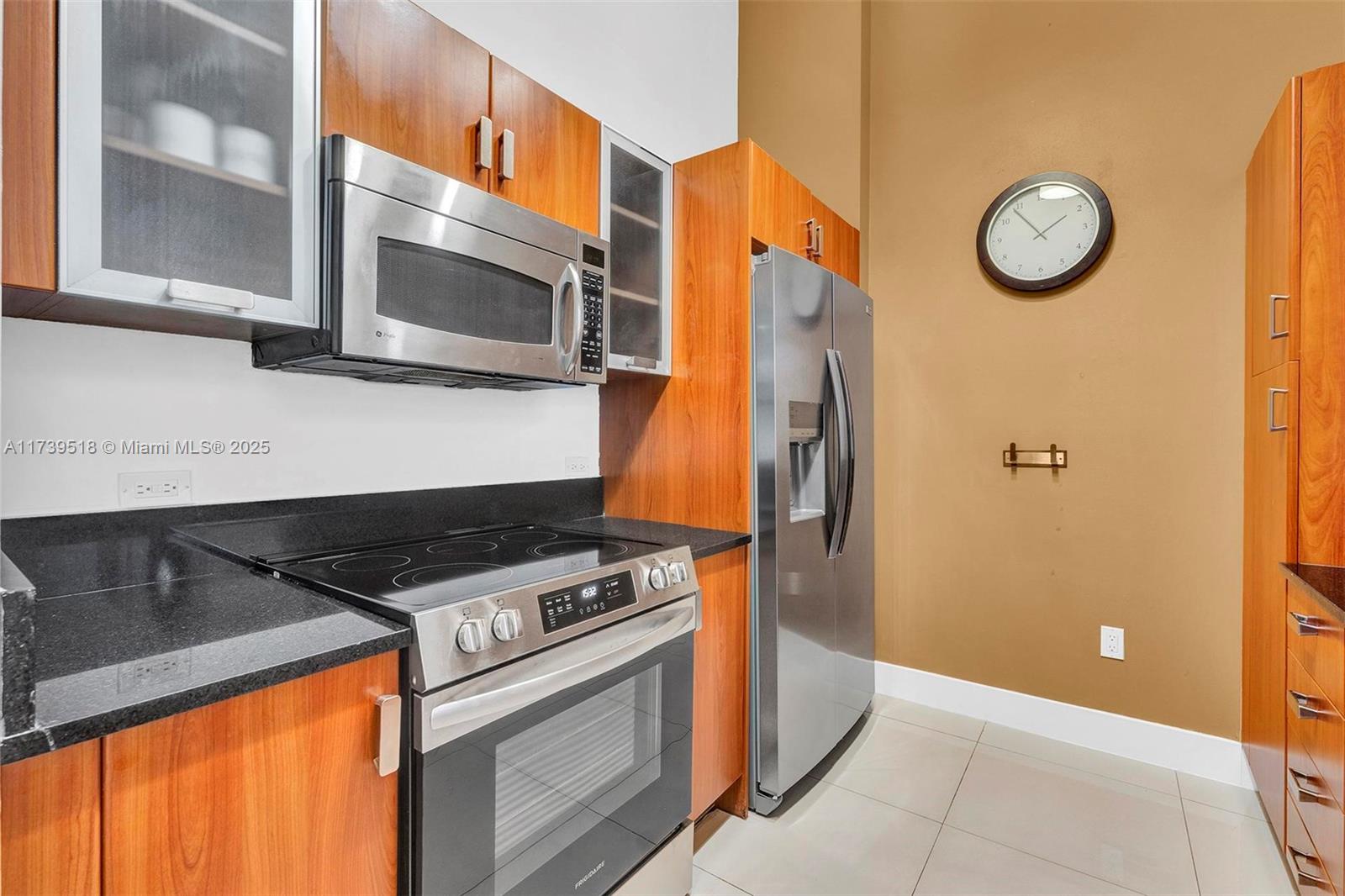VENTURE AT AVENTURA EAST - Residential