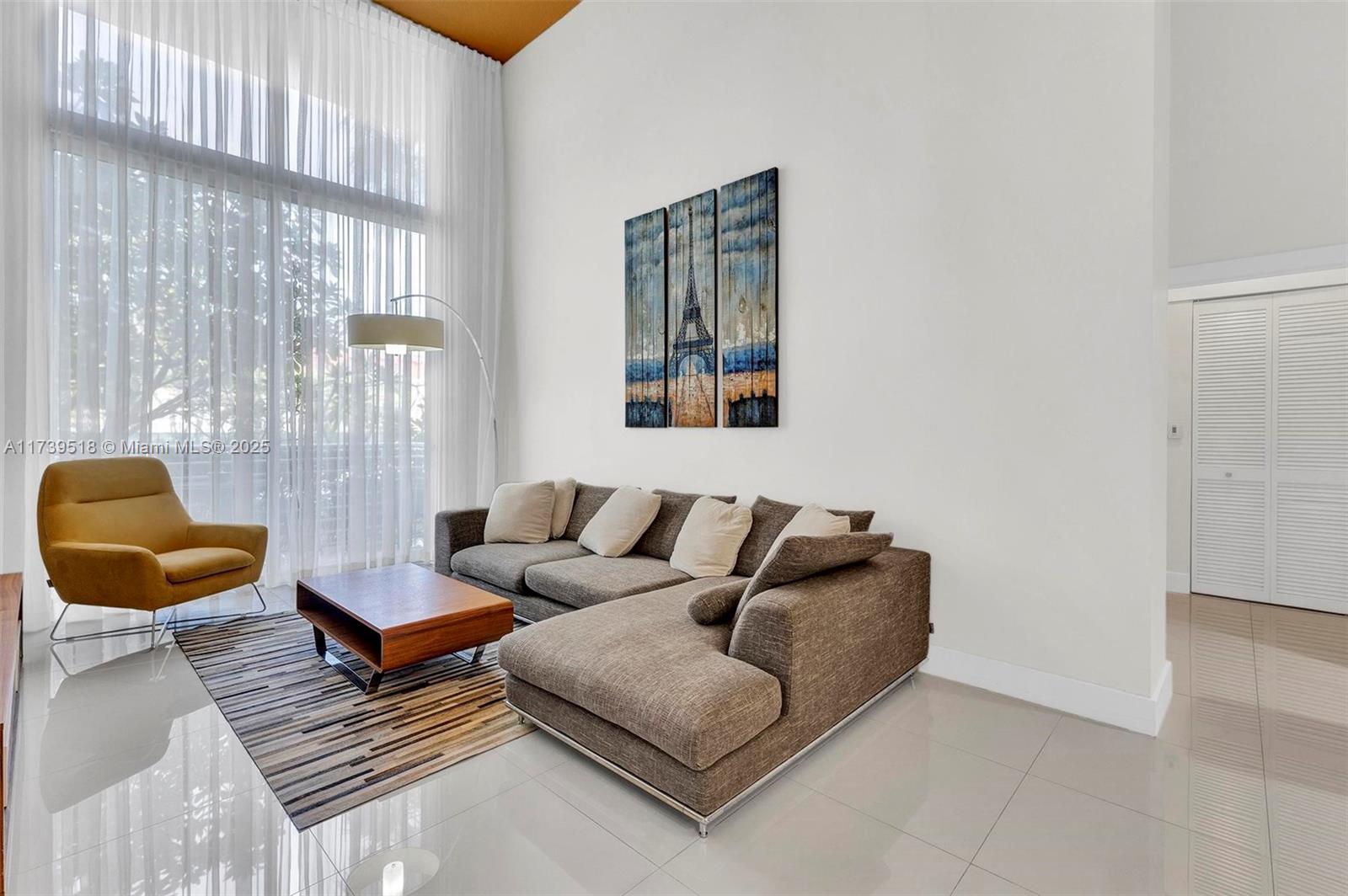 VENTURE AT AVENTURA EAST - Residential