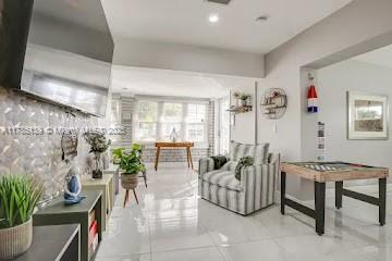 DEVONSHIRE - Residential