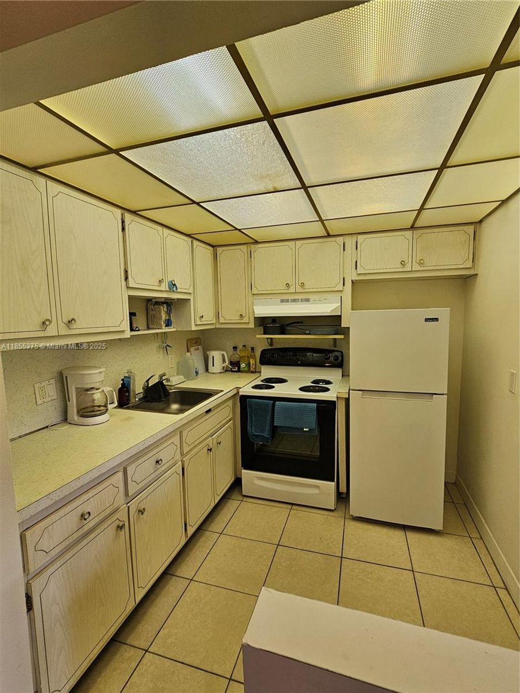 Photo of 3081 NW 47th Ter #112, Lauderdale Lakes, FL 33313 (MLS # A11855375)