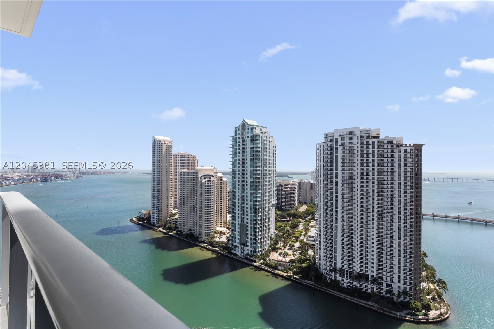 300 S Biscayne Blvd T-2806