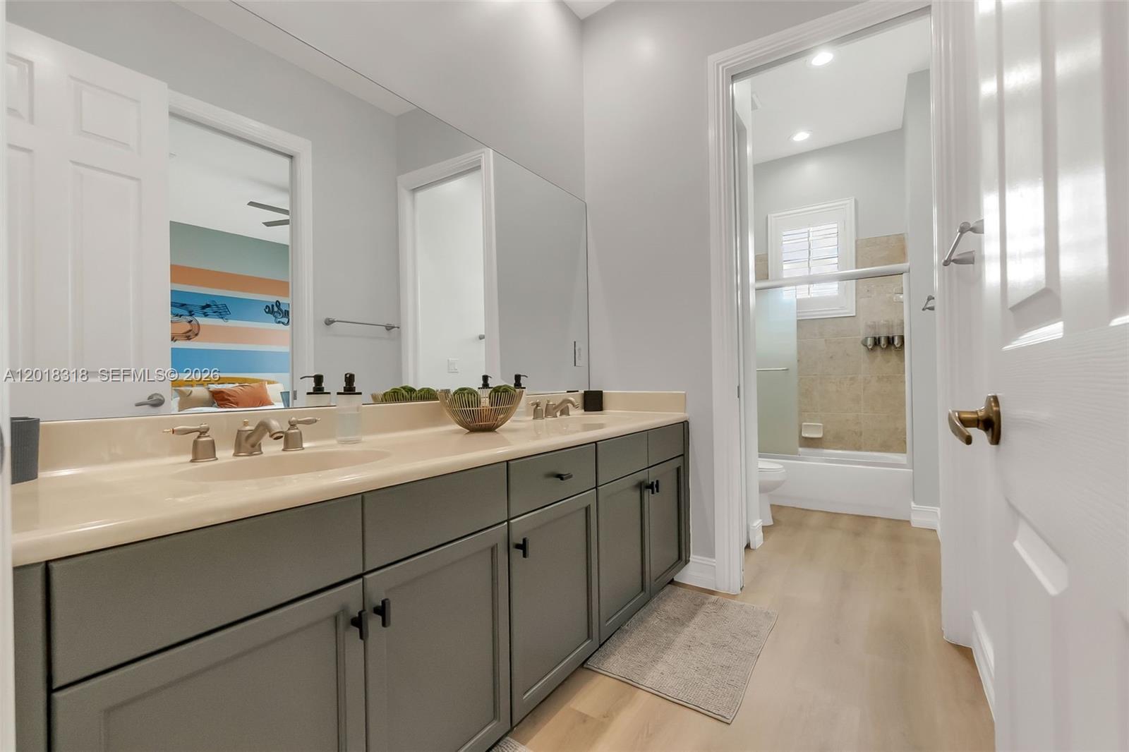THE GLEN AT HERON BAY - Residential