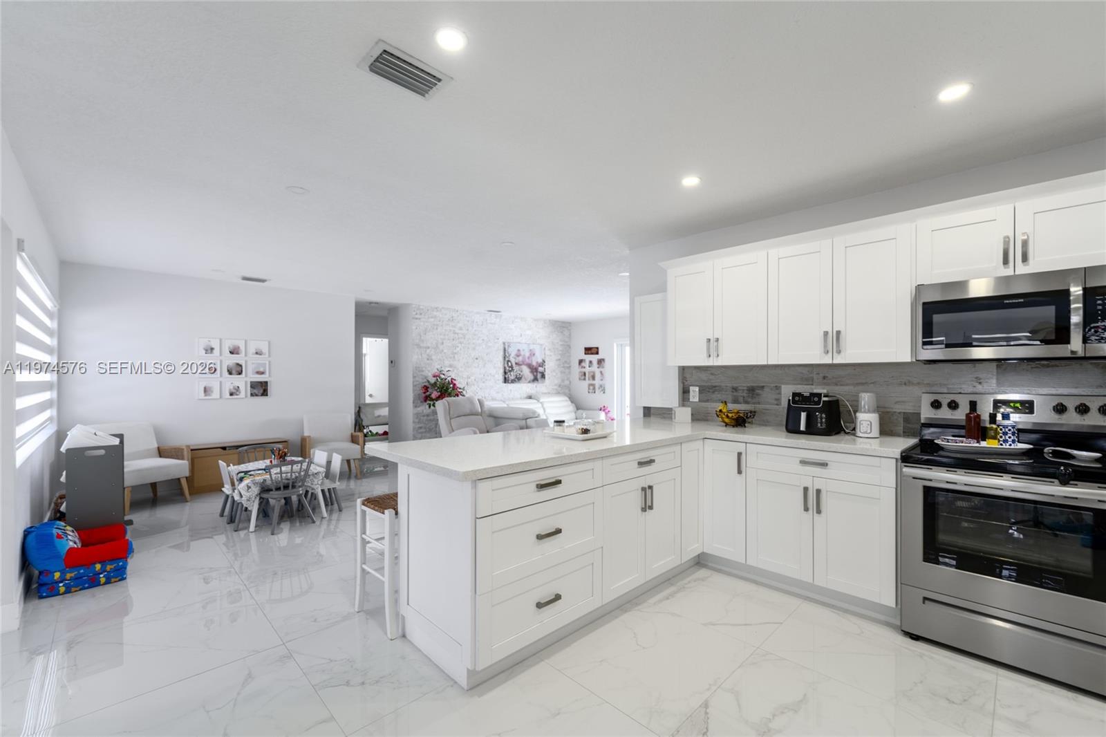 HARWOOD VILLAGE 2 ADDN - Residential