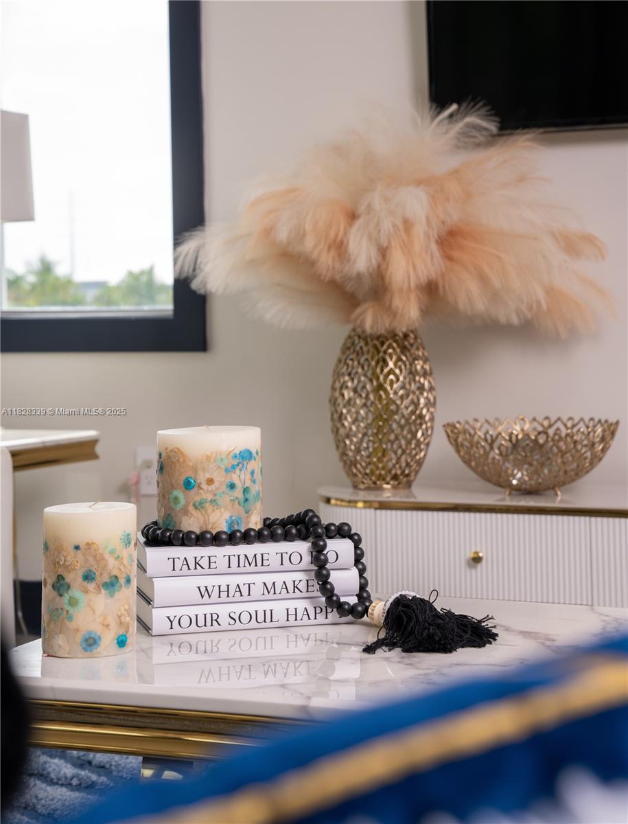 LAKE SURPRISE ESTATES - Residential