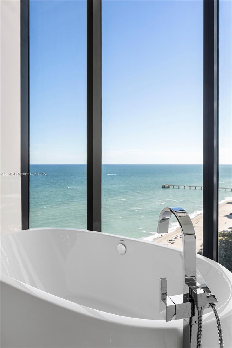 MUSE CONDO - Residential