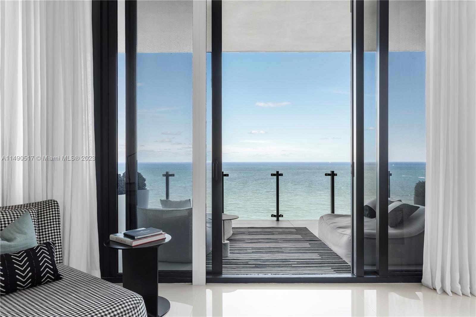 MUSE CONDO - Residential