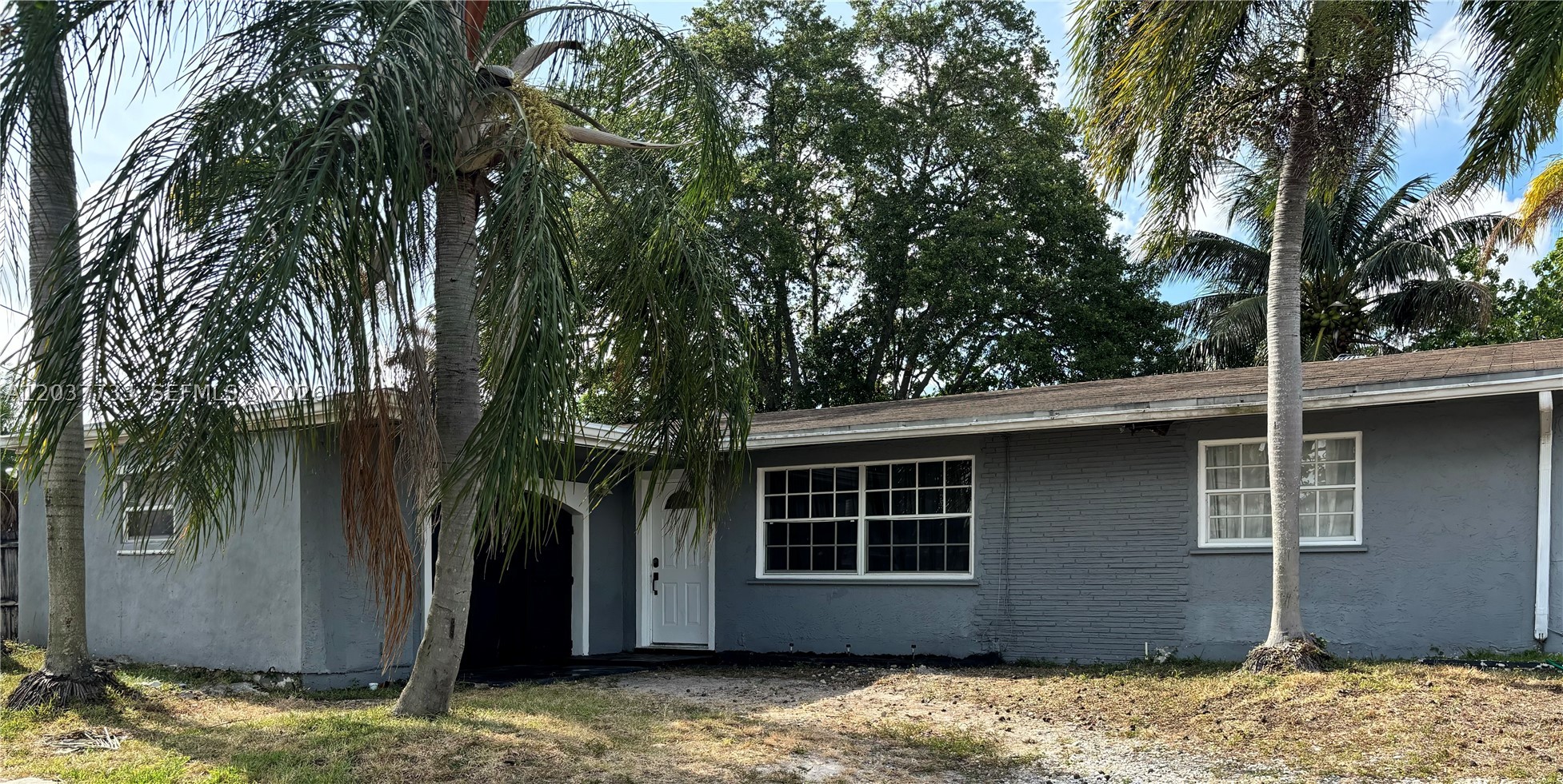Photo 1 of 7 — Davie, FL 33314