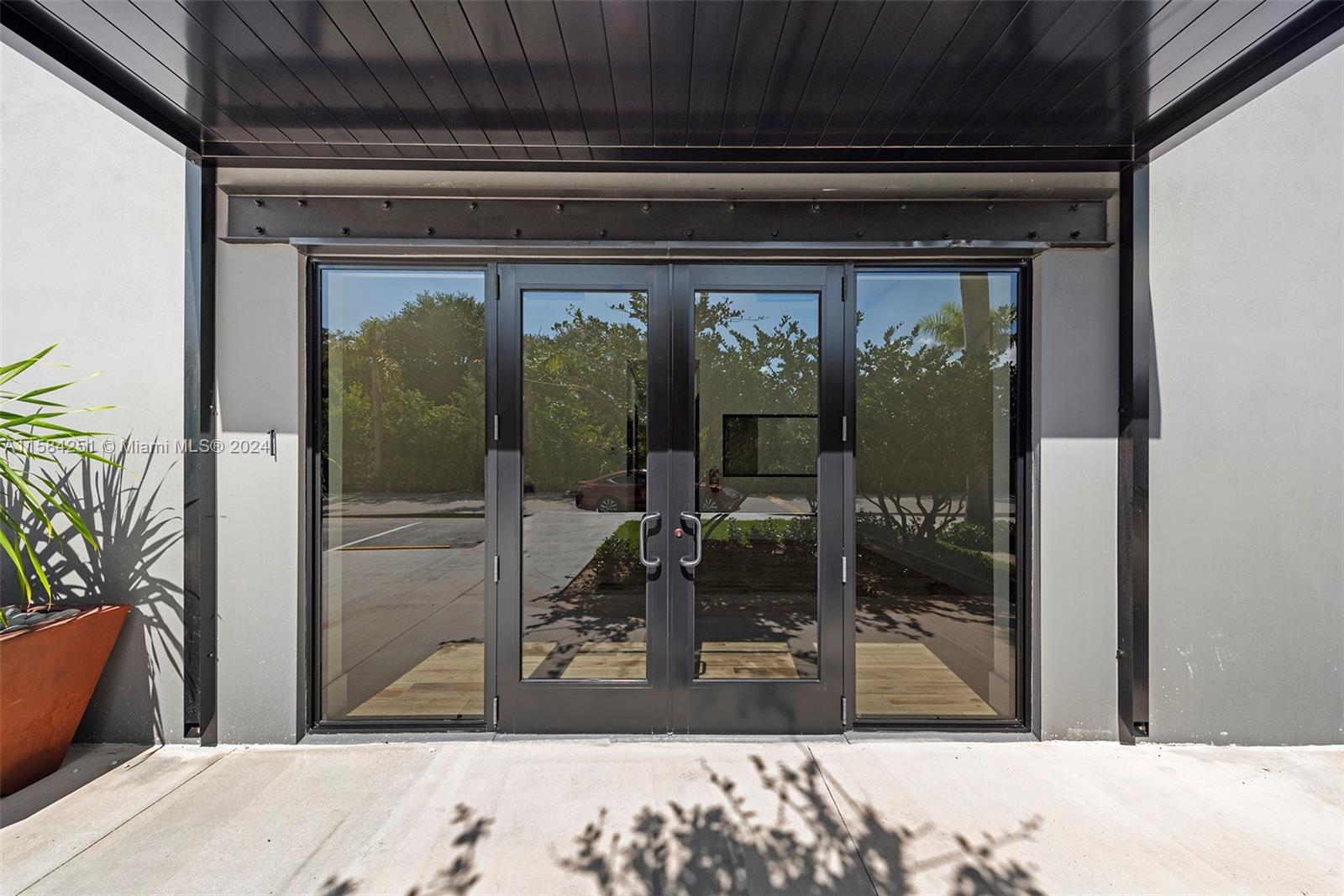 Hollywood, Florida 33021, United States, ,Residential,Active,58102