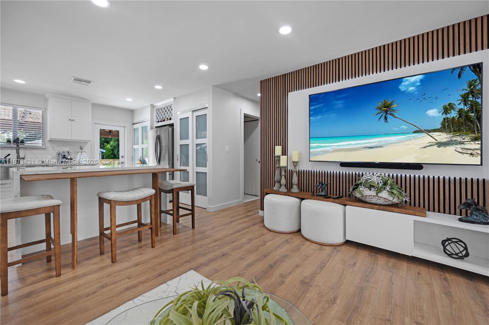 LARGO SOUND PARK - Residential