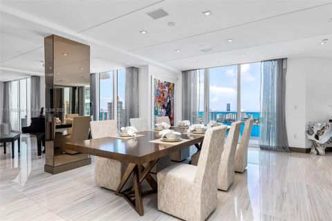 A home in Aventura