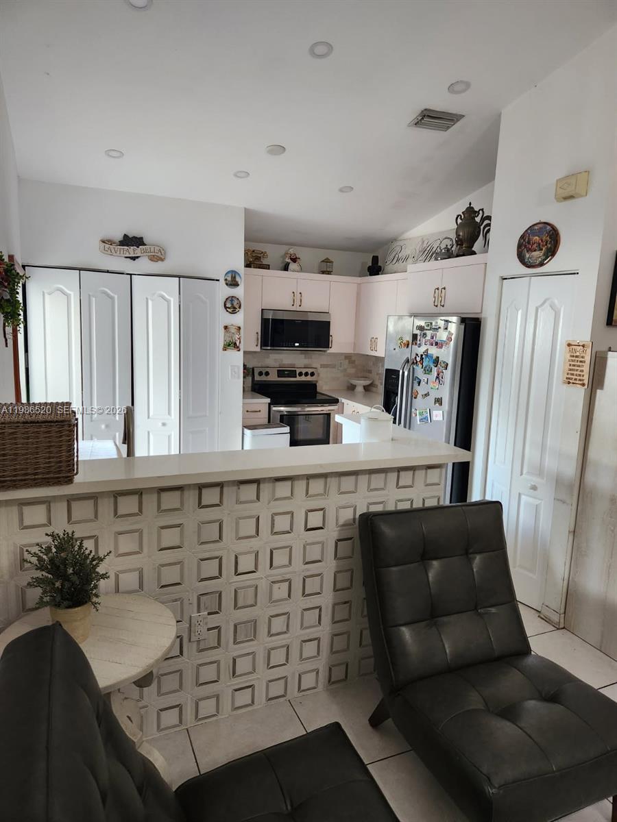 ARISTOTLE SUB PHASE IV - Residential