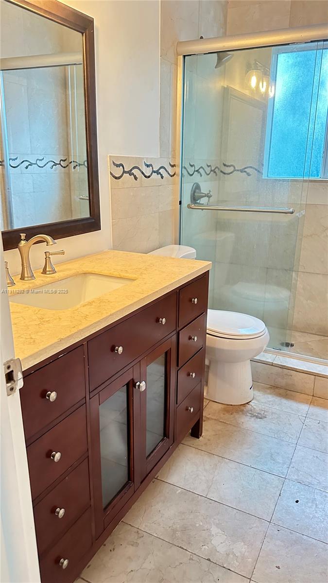 CORAL HEIGHTS SEC 2 - Residential Lease