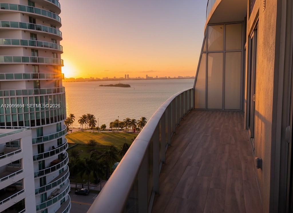 ARIA ON THE BAY CONDO - Residential Lease
